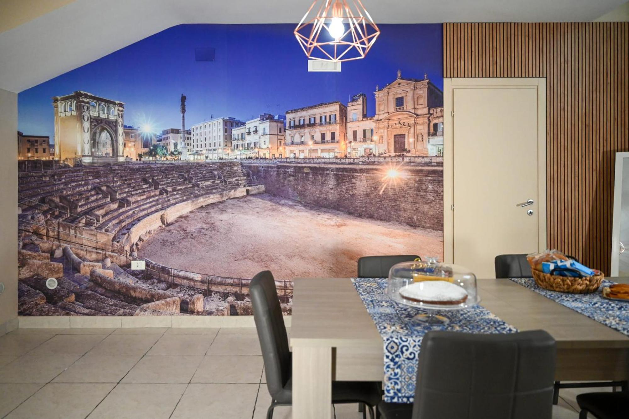 "Il Vecchio Salone" Appartamento In Pieno Centro Con Garage Privato 莱切 外观 照片