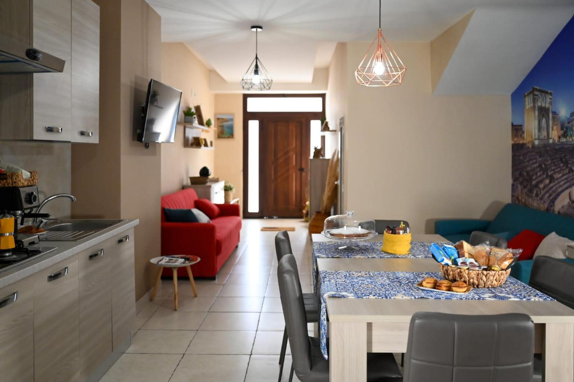 "Il Vecchio Salone" Appartamento In Pieno Centro Con Garage Privato 莱切 外观 照片