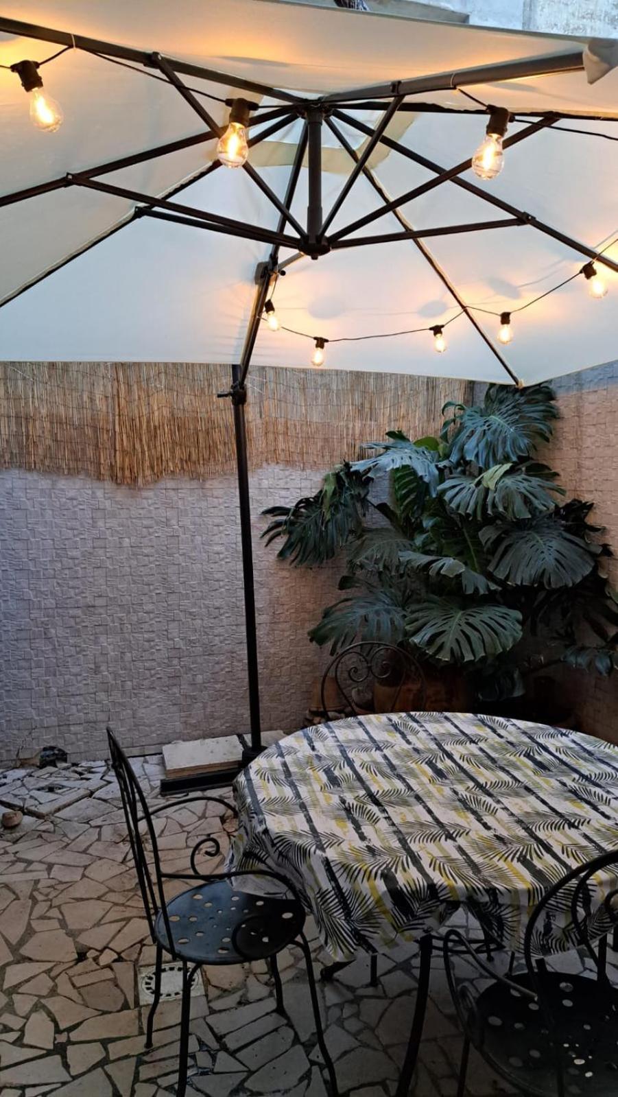 "Il Vecchio Salone" Appartamento In Pieno Centro Con Garage Privato 莱切 外观 照片